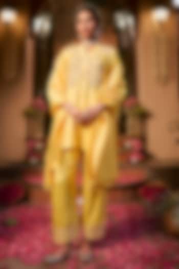 Saffron Yellow Khurkhul Handwoven Silk Cutdana Embroidered Kurta Set by 11 Tareng at Pernia's Pop Up Shop