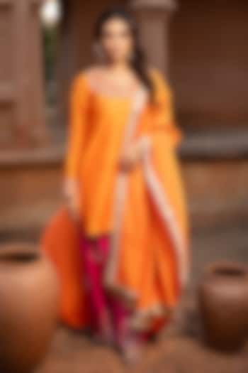 Peony Pink & Cerise Pink Khurkhul Handwoven Silk Dabka Embroidered Kurta Set by 11 Tareng at Pernia's Pop Up Shop