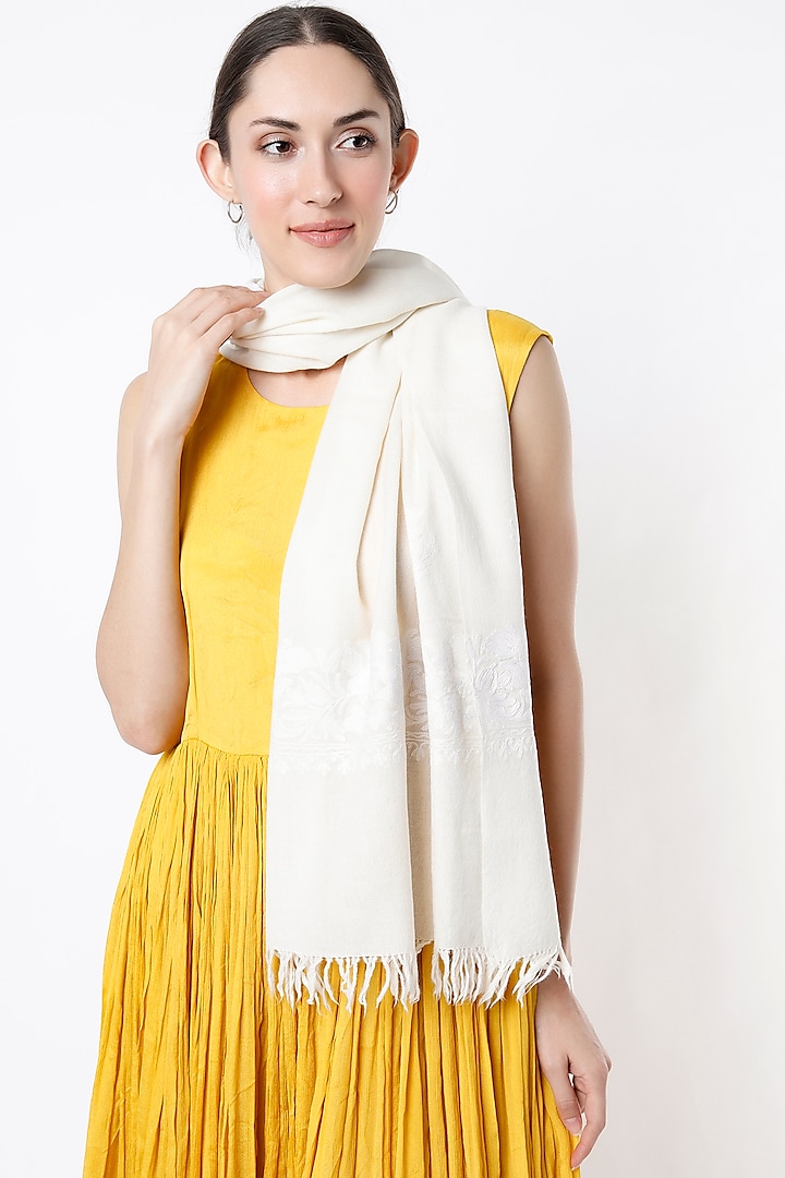Ivory Wool Embroidered Stole by Tromboo