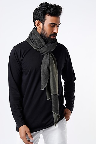 Black Pashmina Handwoven Stole by Tromboo Men