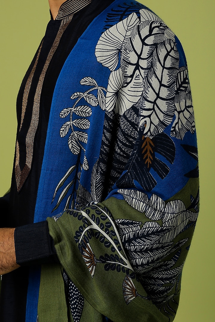 Royal Blue Printed Shawl by Tromboo Men at Pernia's Pop Up Shop