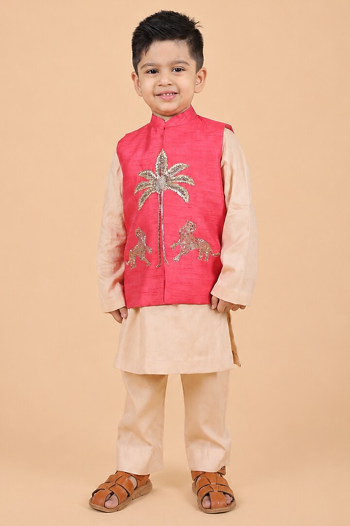 Red Dupion Silk Embroidered Bundi Jacket Set For Boys by TURQIDZ at Pernia's Pop Up Shop