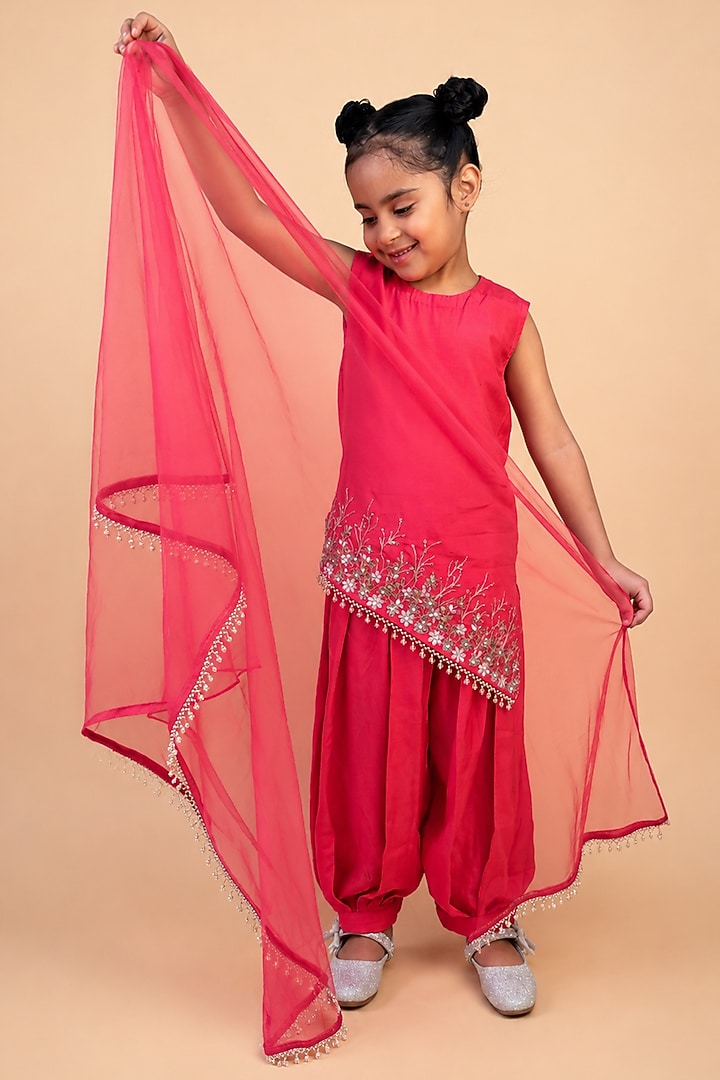Punch Pink Cotton Chambray Embroidered Tunic Set For Girls by TURQIDZ at Pernia's Pop Up Shop