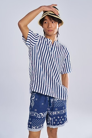 Blue Linen Shorts by TERRA LUNA