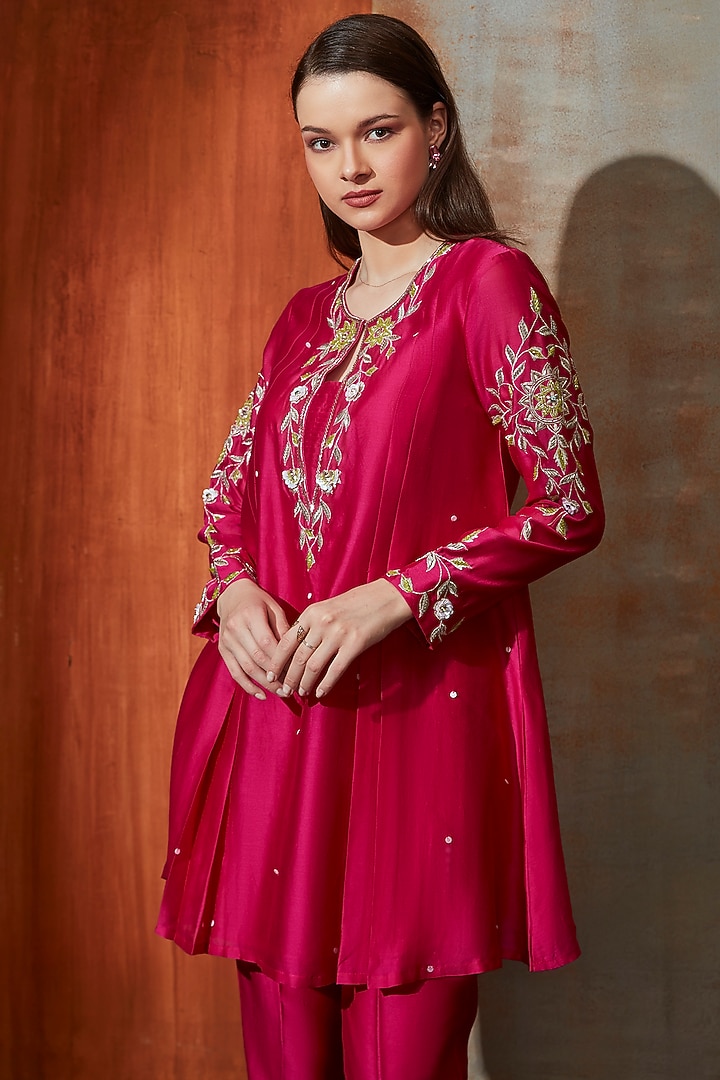 Women Purple Rayon Chanderi Zari Kurta Set