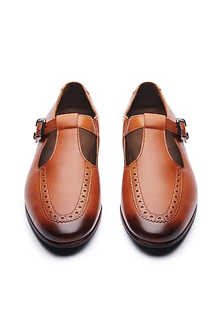 Brown Leather Sandals by TRUMPET