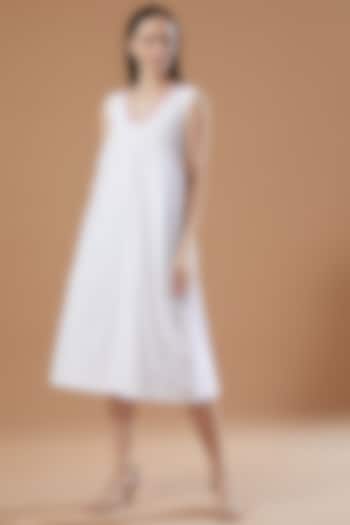 White Cotton Dress by Theroverjournal