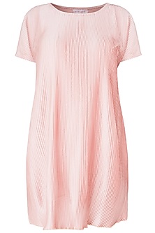 Blush pink pleated dress available only at Pernia's Pop Up Shop. 2023