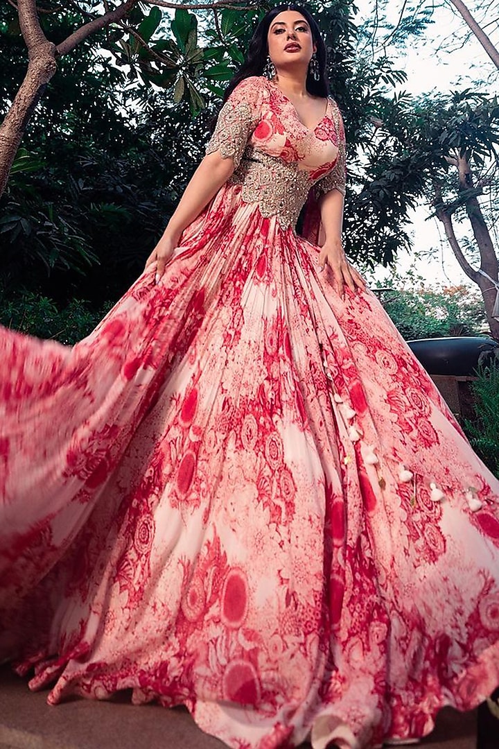 Ivory & Red Georgette Printed Bridal Anarkali Set by Bhumika Sharma at Pernia's Pop Up Shop