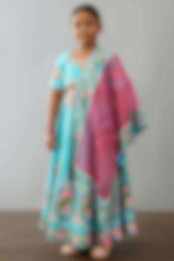Neon Blue Chanderi Lehenga Set For Girls by Torani Kids at Pernia's Pop Up Shop