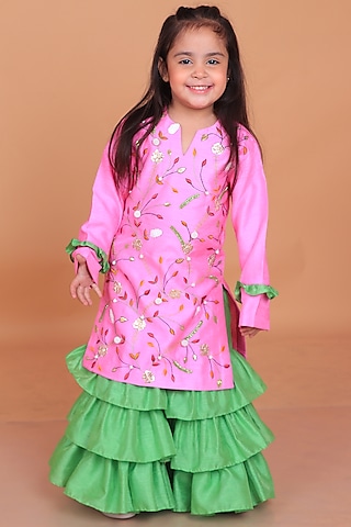 Pink Dupion Silk Embroidered Kurta Set For Girls by TURQIDZ