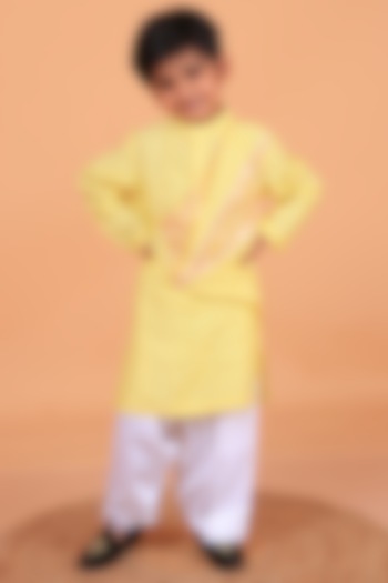 Yellow Chanderi Embroidered Kurta Set For Boys by TURQIDZ