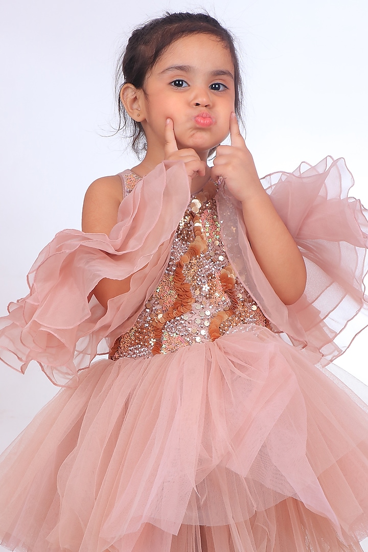 popping champagne dress coral Champagne sparkly party dress of dreams @Oh Polly Fit on L T K #newyearsoutfit #christmas2025 #sparklydress #sequindress #ohpolly