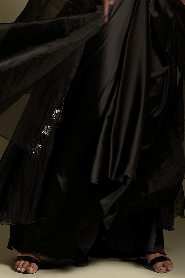 Black Organza Cape Set by Two Sisters By Gyans at Pernia's Pop Up Shop