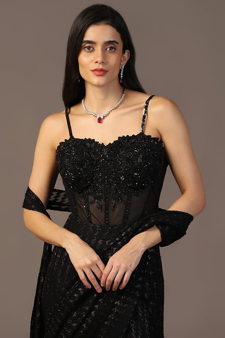 Black Net Embroidered Wedding Saree Set by Two Sisters By Gyans at Pernia's Pop Up Shop