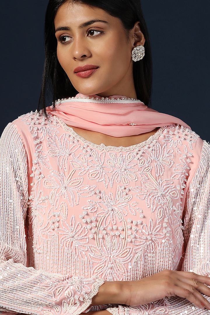 Pink Crepe Sequins Embellished Kurta Set by Two Sisters By Gyans at Pernia's Pop Up Shop