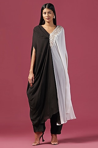 White & Black Georgette Sequins Work Kaftan Set by Two Sisters By Gyans