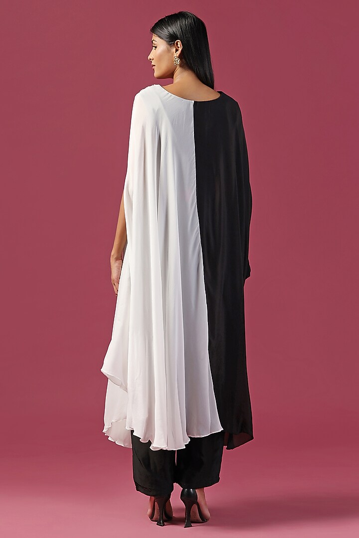 White & Black Georgette Sequins Work Kaftan Set by Two Sisters By Gyans at Pernia's Pop Up Shop