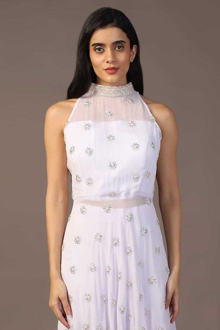 White Georgette Motif Embroidered Kurta Set by Two Sisters By Gyans at Pernia's Pop Up Shop