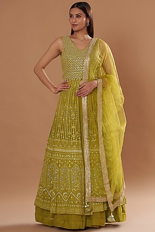 Green Georgette Chikan Embroidered Kurta Set by Two Sisters By Gyans