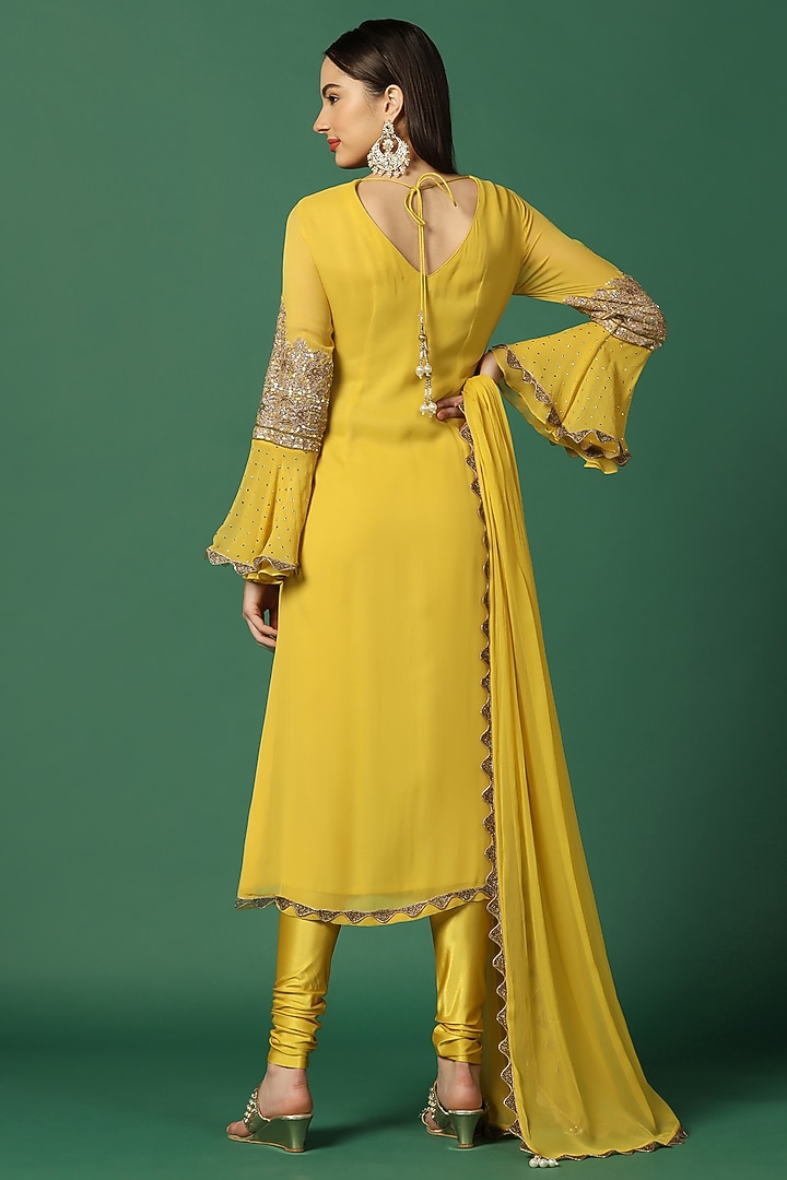 Yellow Georgette Embroidered Kurta Set by Two Sisters By Gyans at Pernia's Pop Up Shop