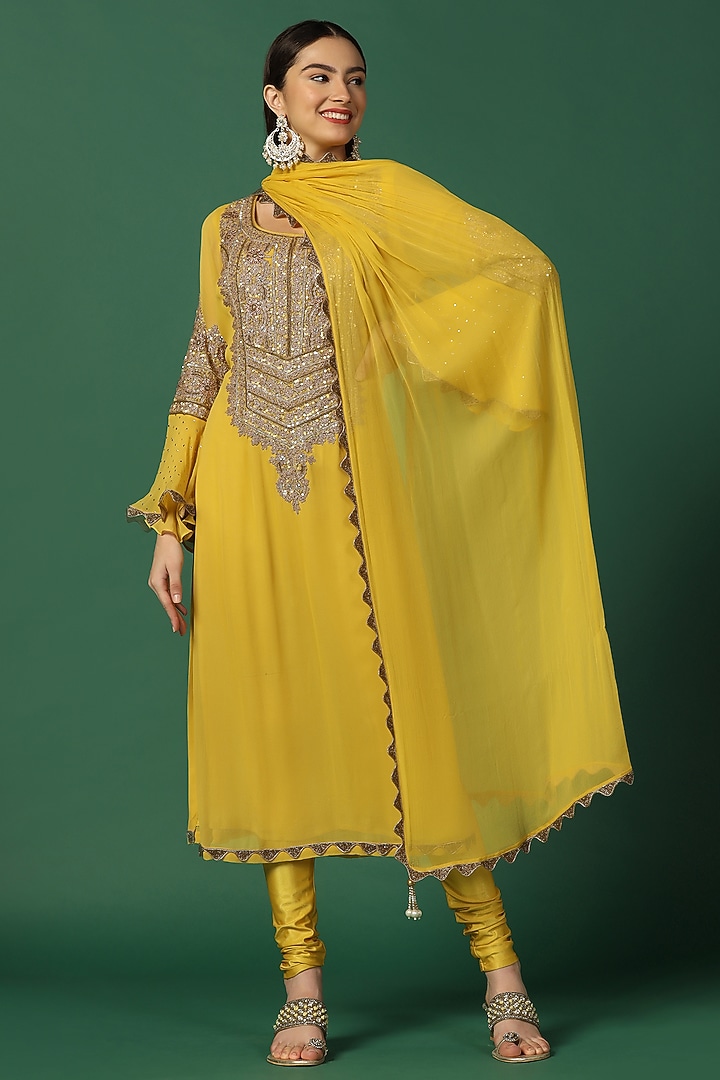 Yellow Georgette Embroidered Kurta Set by Two Sisters By Gyans at Pernia's Pop Up Shop