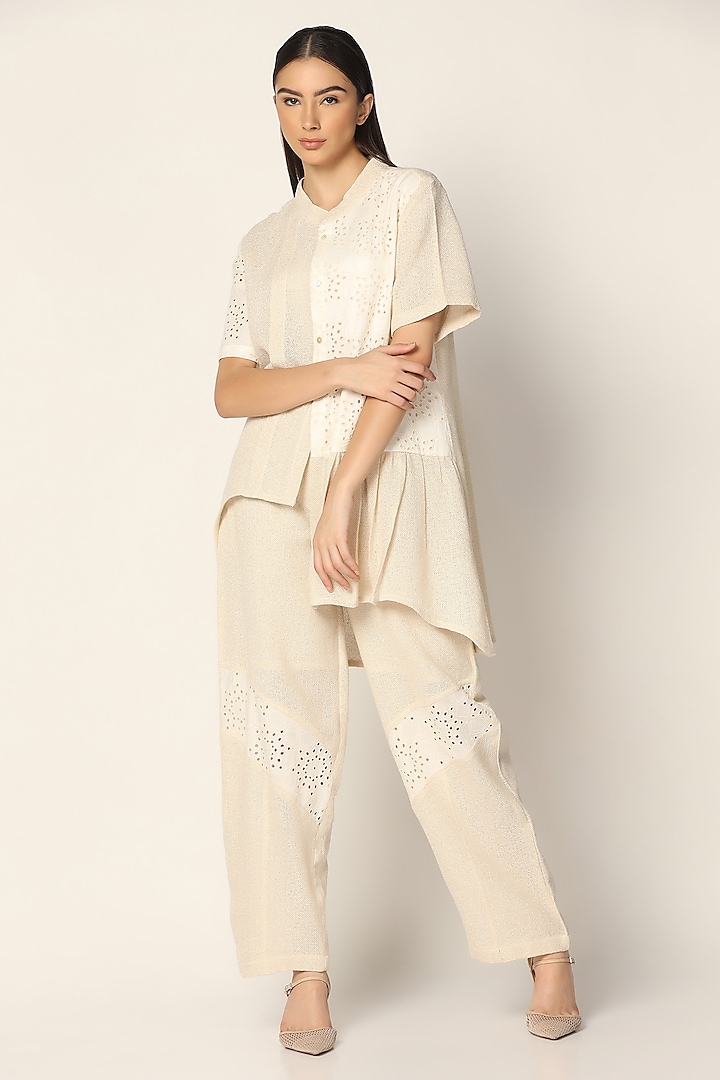 Off-White Cotton & Jute Embroidered Co-Ord Set by Two Sisters By Gyans at Pernia's Pop Up Shop