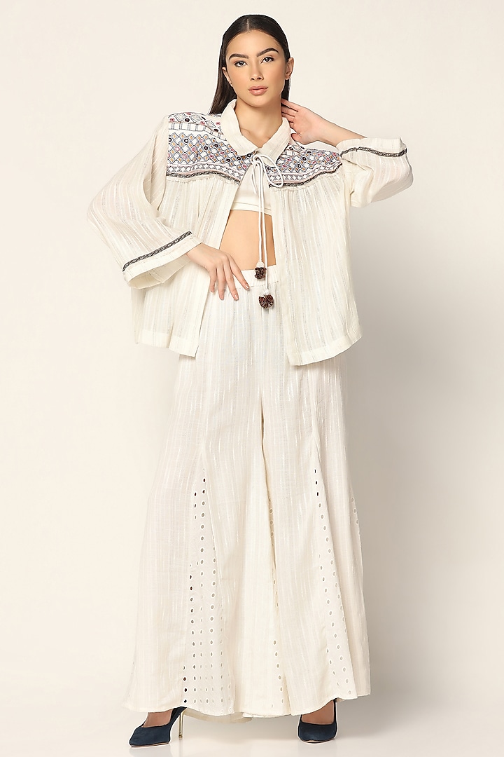 White Cotton Thread Embroidered Co-Ord Set by Two Sisters By Gyans at Pernia's Pop Up Shop