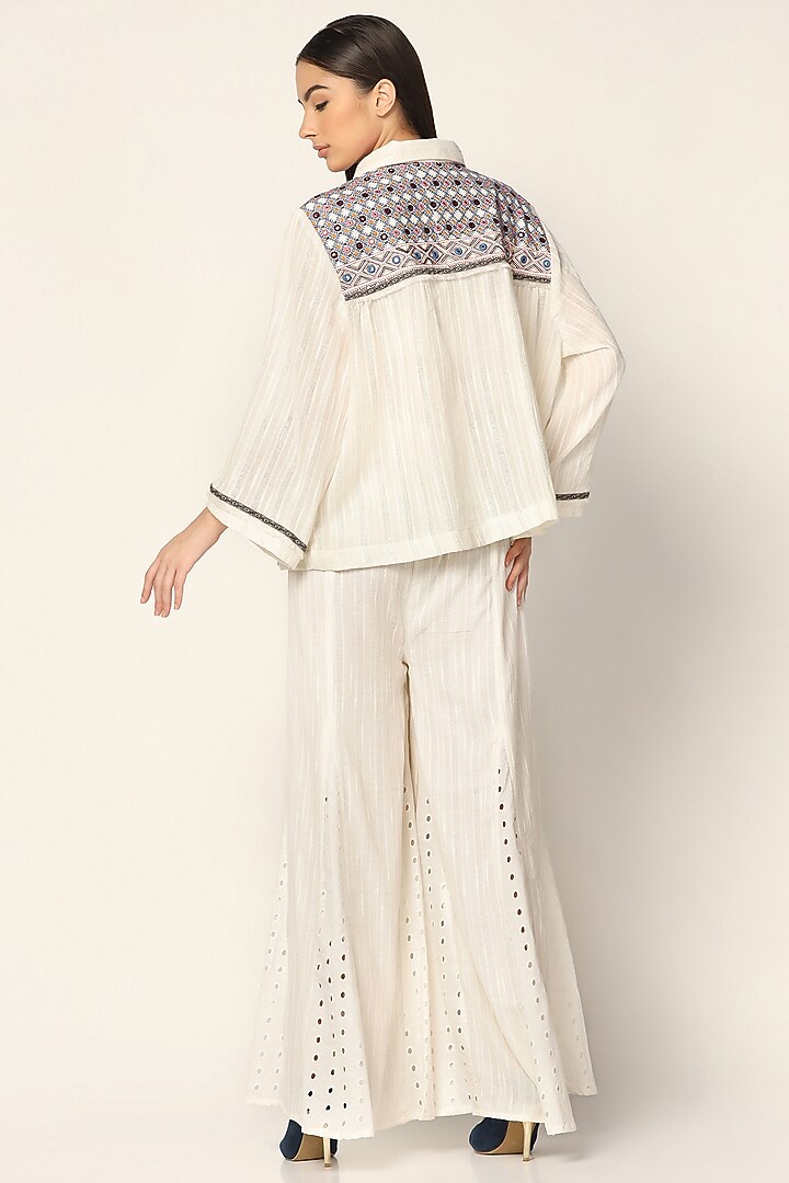 White Cotton Thread Embroidered Co-Ord Set by Two Sisters By Gyans at Pernia's Pop Up Shop