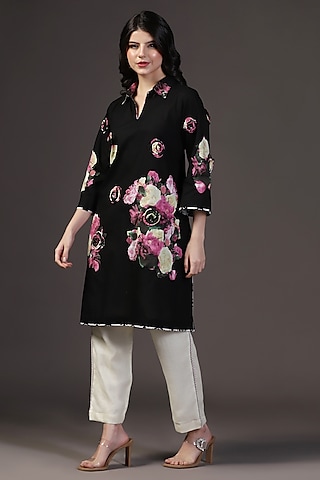 Black Cotton Voile Floral Printed & Embroidered Kurta Set by Two Sisters By Gyans