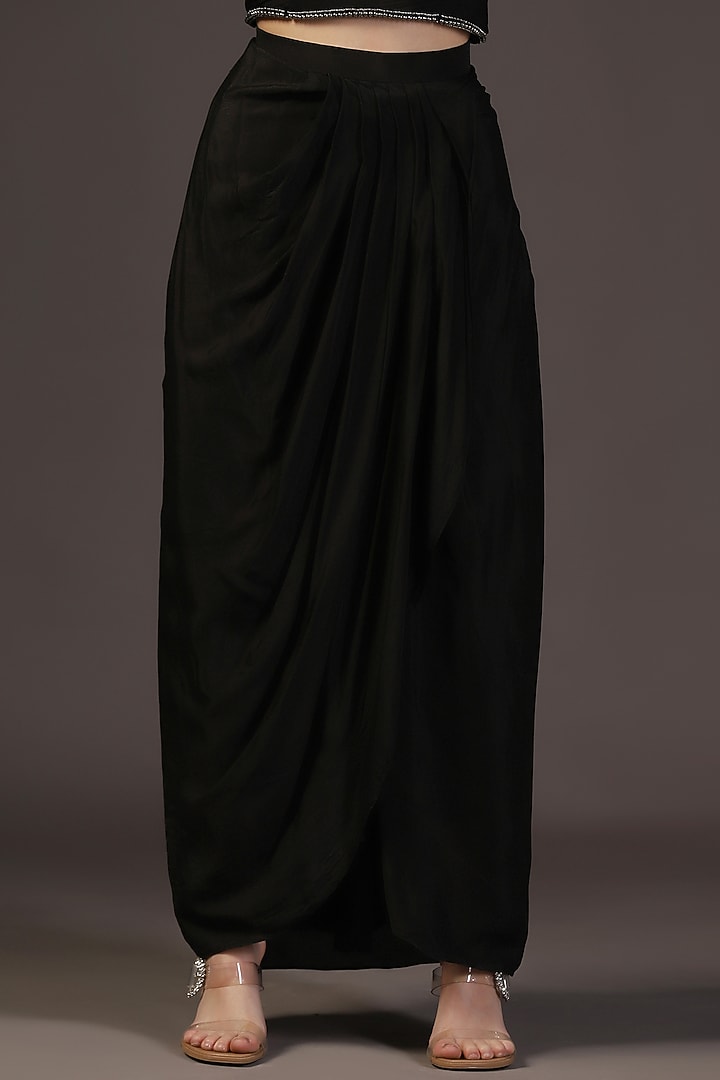Black Georgette Hand Embroidered Draped Skirt Set by Two Sisters By Gyans at Pernia's Pop Up Shop