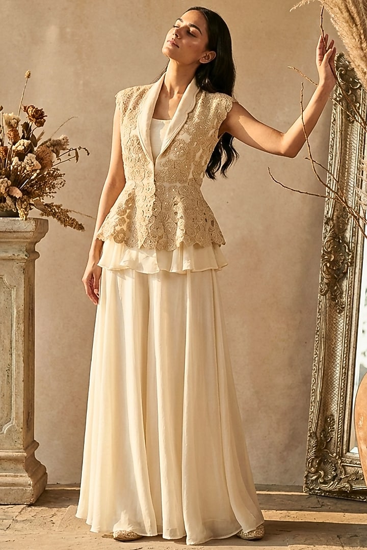 White Organza Tiered Ruffled Skirt Set by Two Sisters By Gyans at Pernia's Pop Up Shop