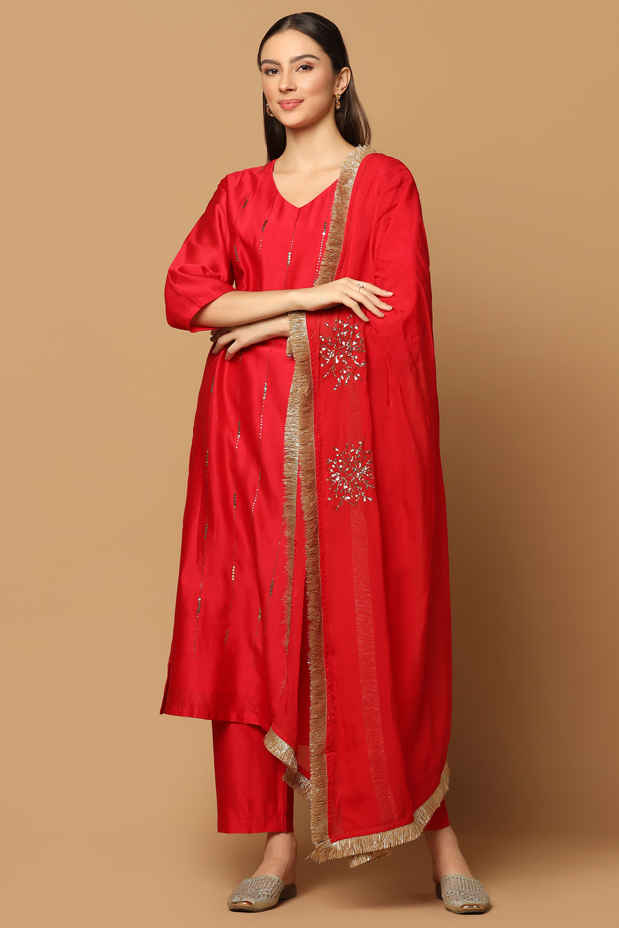 Red Cotton Chanderi Embroidered Kurta Set by Two Sisters By Gyans at Pernia's Pop Up Shop