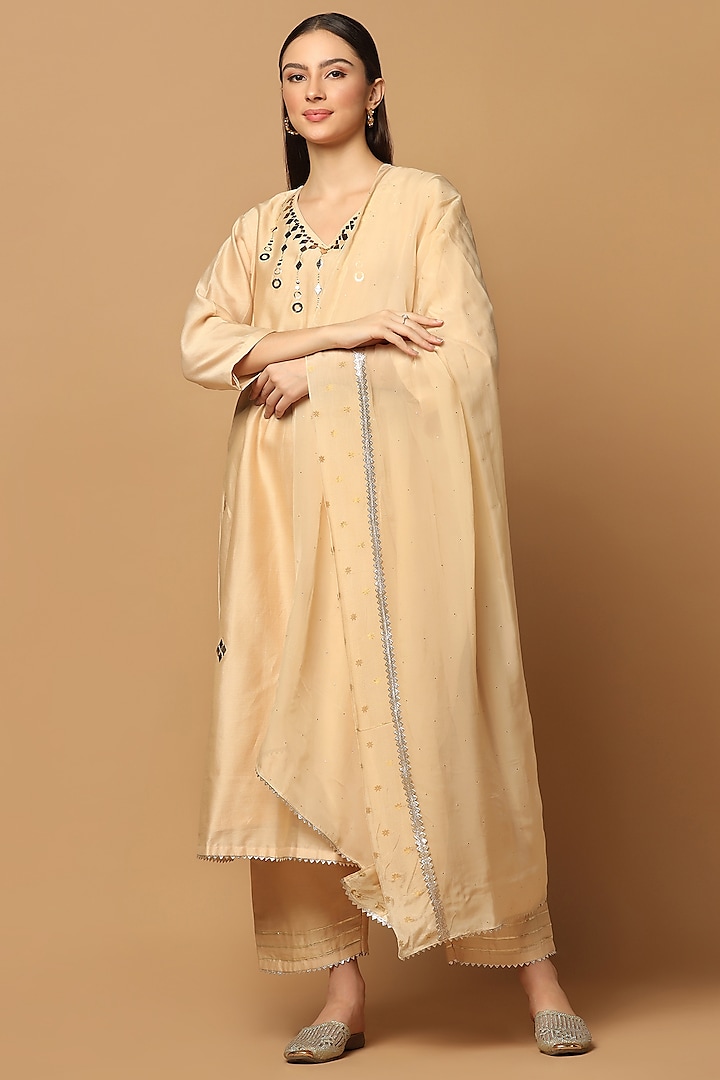 Beige Cotton Chanderi Embroidered Kurta Set by Two Sisters By Gyans at Pernia's Pop Up Shop