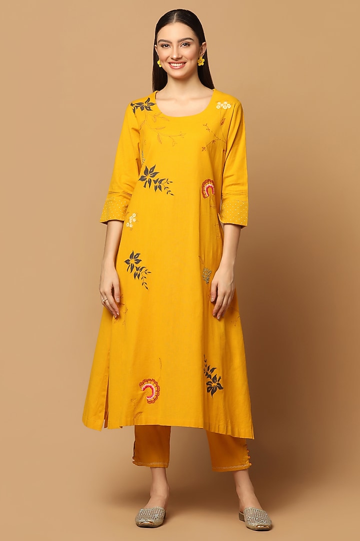 Mustard Cotton Applique Embroidered A-line Kurta Set by Two Sisters By Gyans at Pernia's Pop Up Shop