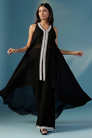 Black Pure Georgette Hand Embroidered Halter Kurta Set by Two Sisters By Gyans