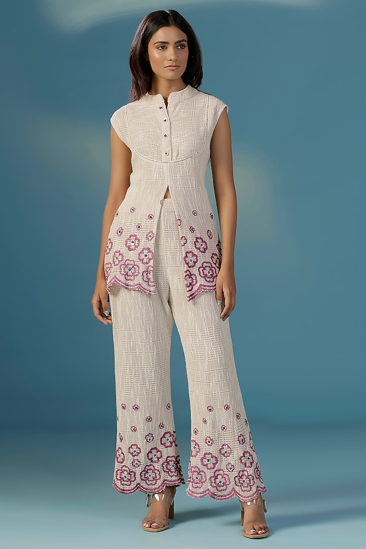 White Organic Jute Floral Hand Embroidered Co-Ord Set by Two Sisters By Gyans at Pernia's Pop Up Shop