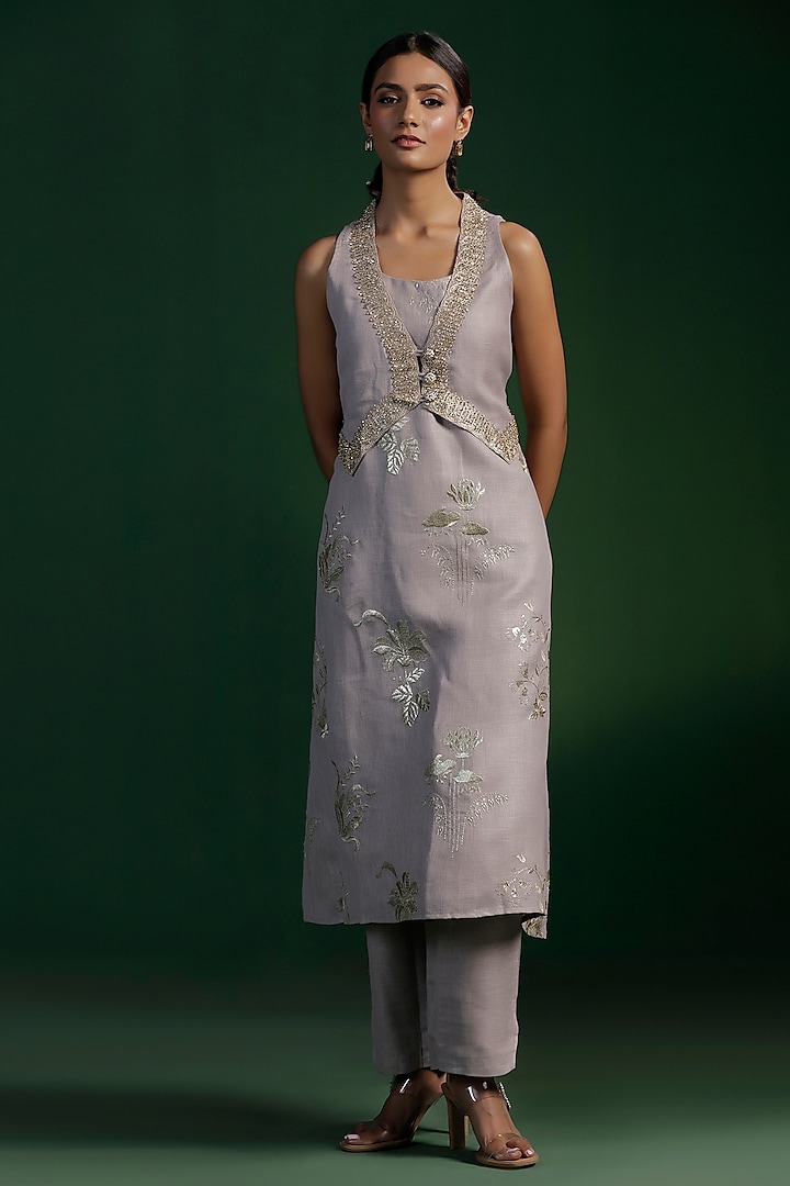 Grey Organic Jute Zari Embroidered Jacket Kurta Set by Two Sisters By Gyans at Pernia's Pop Up Shop