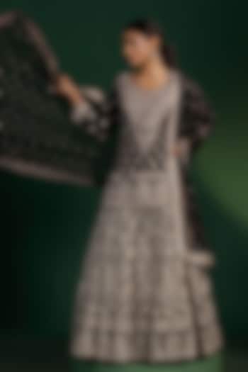 Black Silk Zari Hand Embroidered Wedding Lehenga Set by Two Sisters By Gyans at Pernia's Pop Up Shop