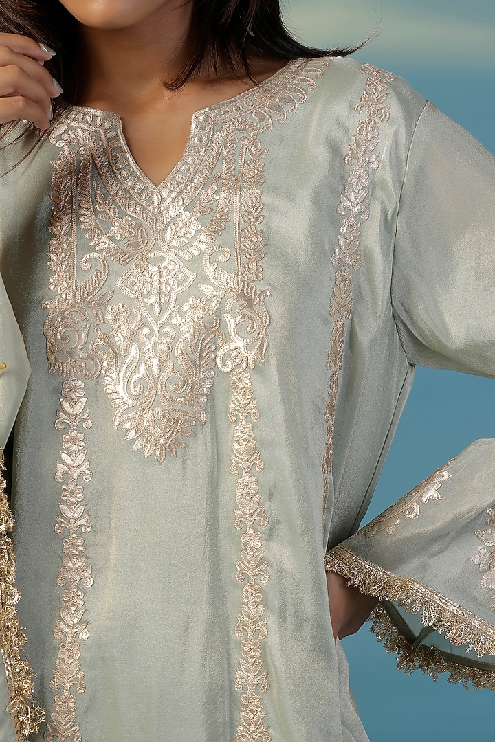 Green Tissue Floral Embroidered Kurta Set by Two Sisters By Gyans at Pernia's Pop Up Shop