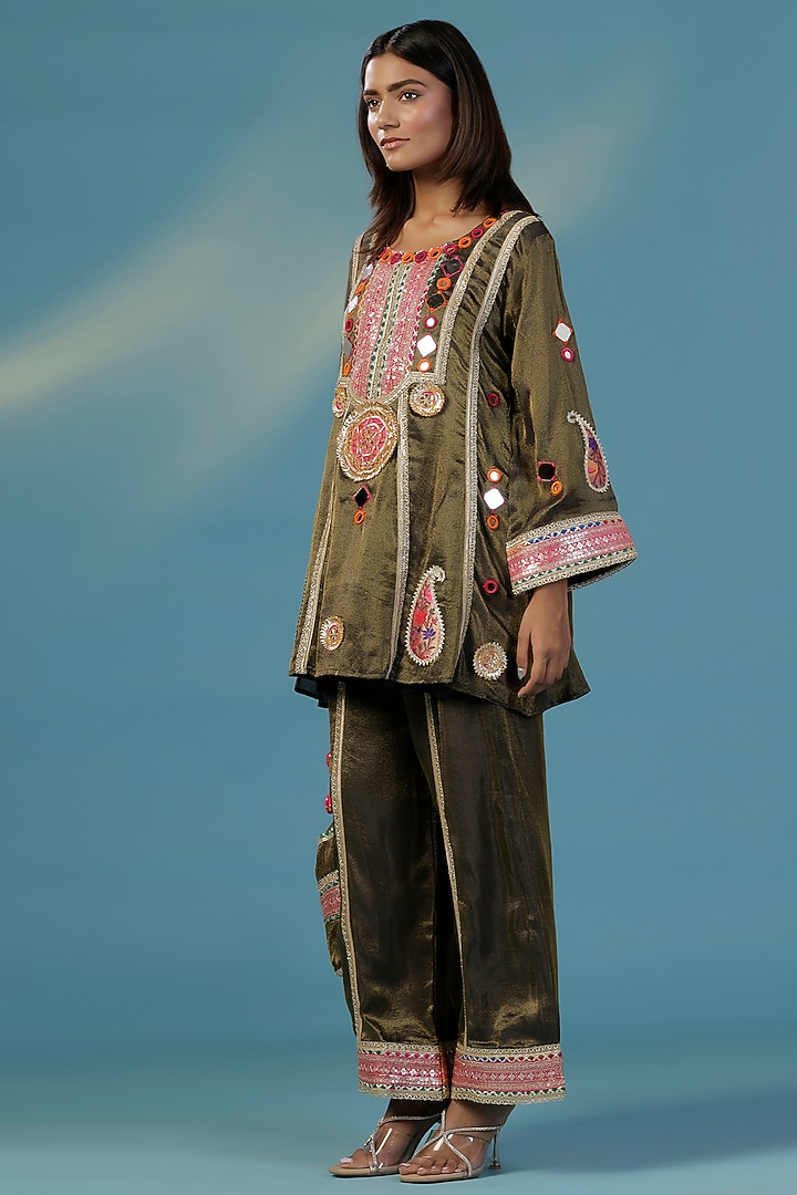 Black Tissue Zari Embroidered Co-Ord Set by Two Sisters By Gyans at Pernia's Pop Up Shop