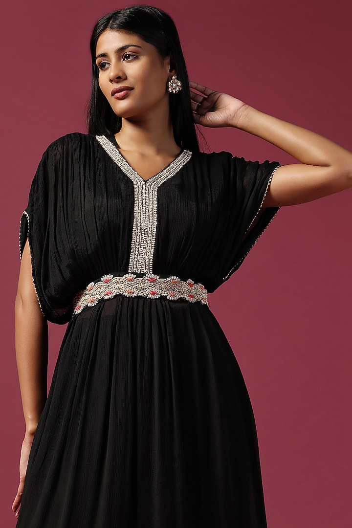 Black Georgette Zari Embroidered Kaftan Set by Two Sisters By Gyans at Pernia's Pop Up Shop