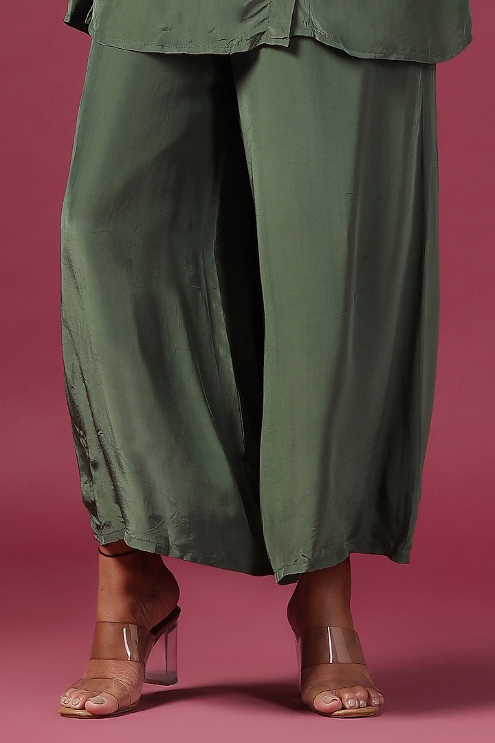 Teal Green Georgette 3D Cutdana Embroidered Kurta set by Two Sisters By Gyans at Pernia's Pop Up Shop