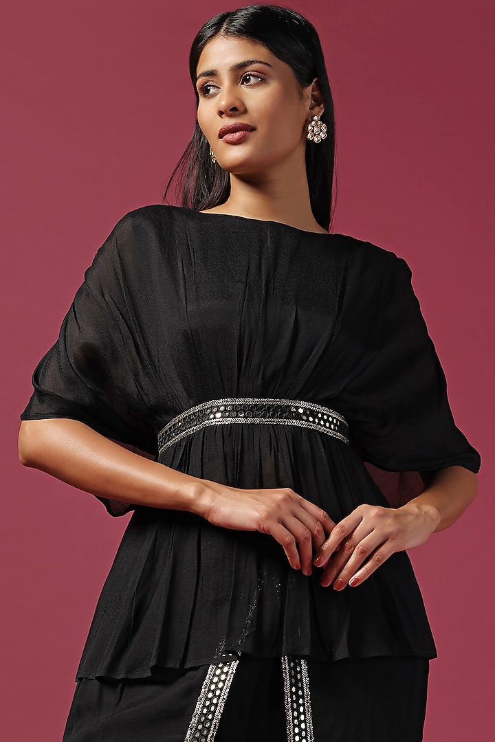 Black Georgette Sequin Embroidered Kaftan Set by Two Sisters By Gyans at Pernia's Pop Up Shop