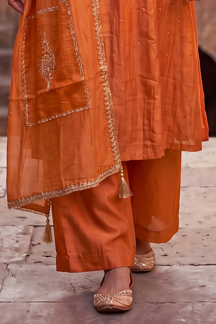 Rust Orange Mulmul Chanderi Zari Embroidered Kurta Set by Two Sisters By Gyans at Pernia's Pop Up Shop