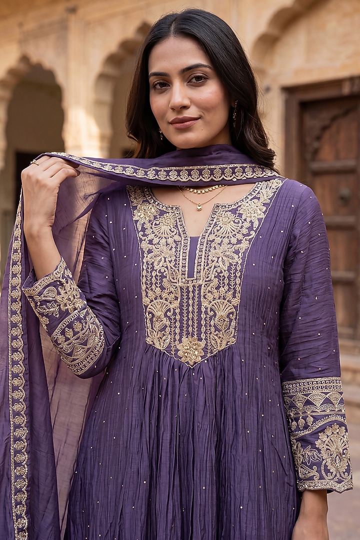Purple Mulmul Chanderi Zari Embroidered Kurta Set by Two Sisters By Gyans at Pernia's Pop Up Shop