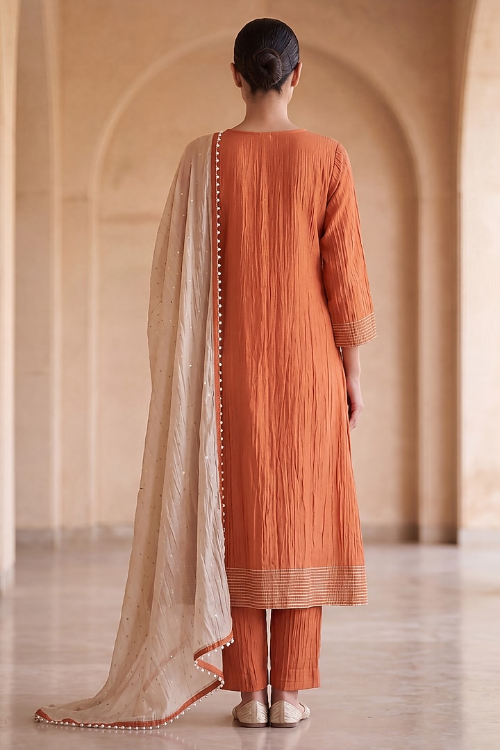 Orange Mul Chanderi Floral & Bead Embroidered Kurta Set by Two Sisters By Gyans at Pernia's Pop Up Shop