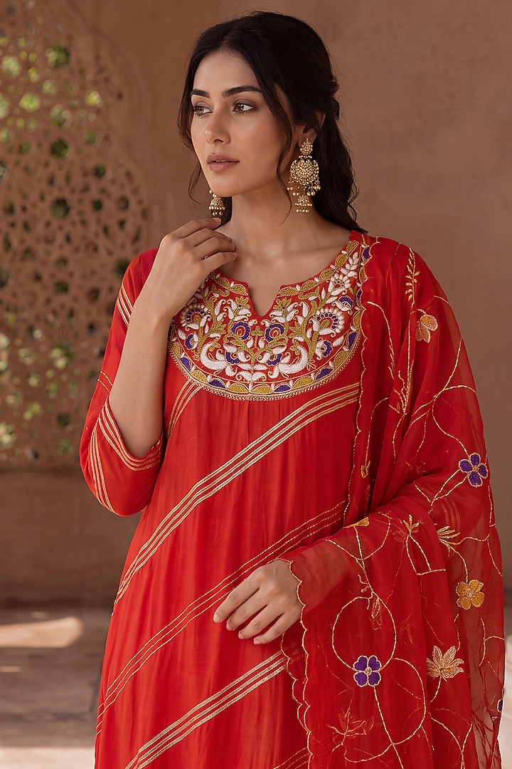 Burnt Orange Mul Cotton Multicolour Hand Embroidered Kurta Set by Two Sisters By Gyans at Pernia's Pop Up Shop