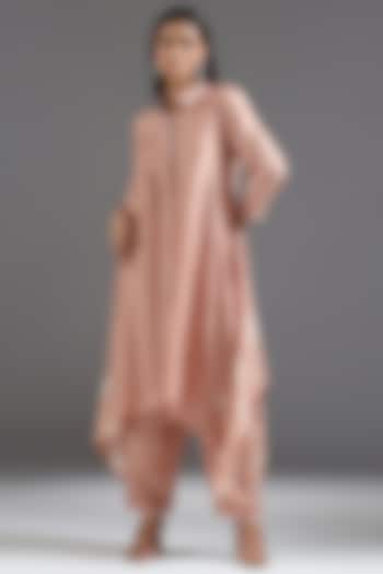 Peach Soft Silk Leheriya Printed Asymmetric Kurta Set by Two Sisters By Gyans at Pernia's Pop Up Shop