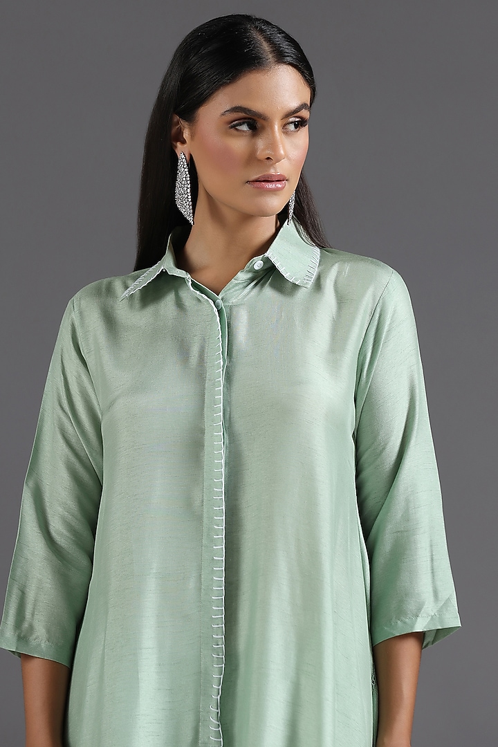 Green Soft Silk Leheriya Printed Asymmetric Kurta Set by Two Sisters By Gyans at Pernia's Pop Up Shop